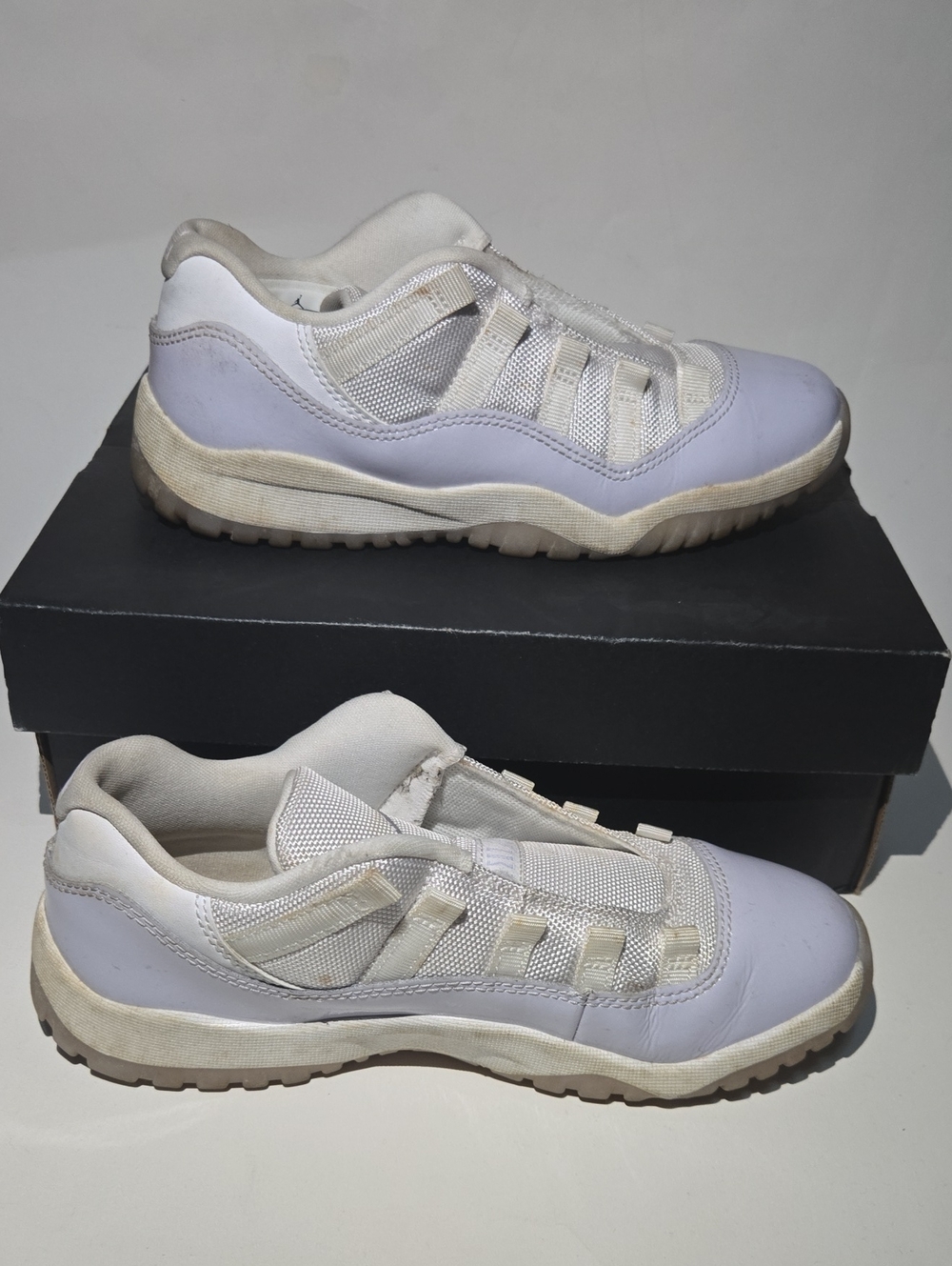 Jordan 11 Retro Low Pure Violet PS Size 3Y Kids White Purple w/ Box